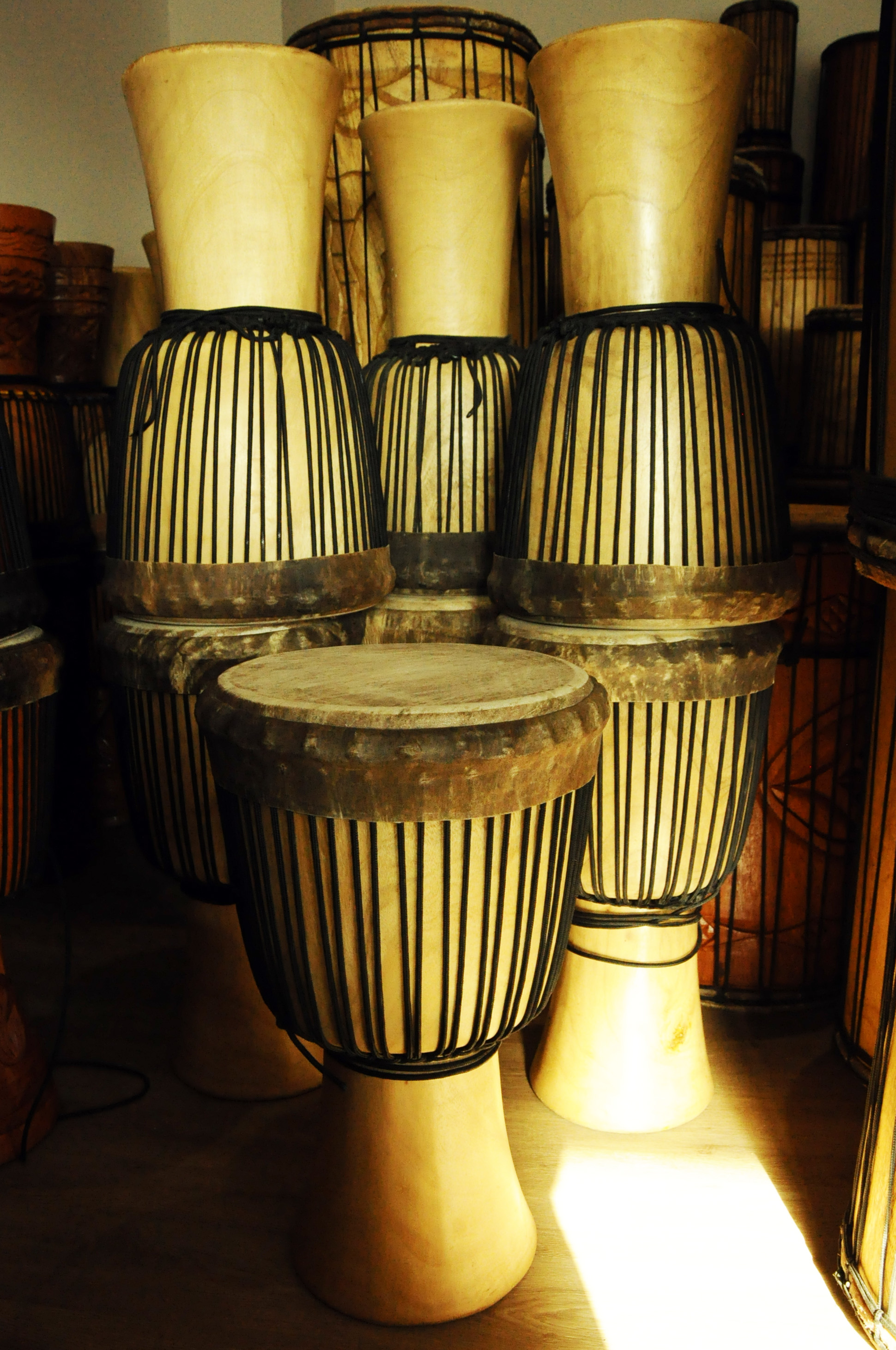 Guinea Djembe Large Guinea djembe Djembe drum wholesale