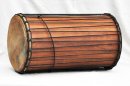 African dundun: Mali dundunba djun djun drum in lingue