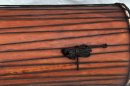African dundun: Mali dundunba djun djun drum in lingue
