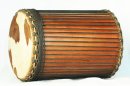 African dundun: Mali dundunba djun djun drum in lingue