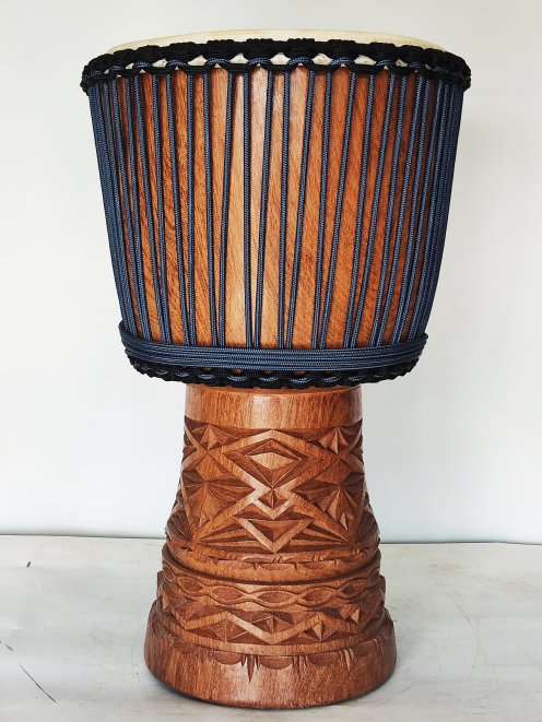 Custom-made djembe - Signature Guinea djembe