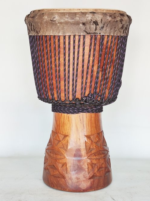 Rosewood (gueni) Guinea djembe - High quality djembe