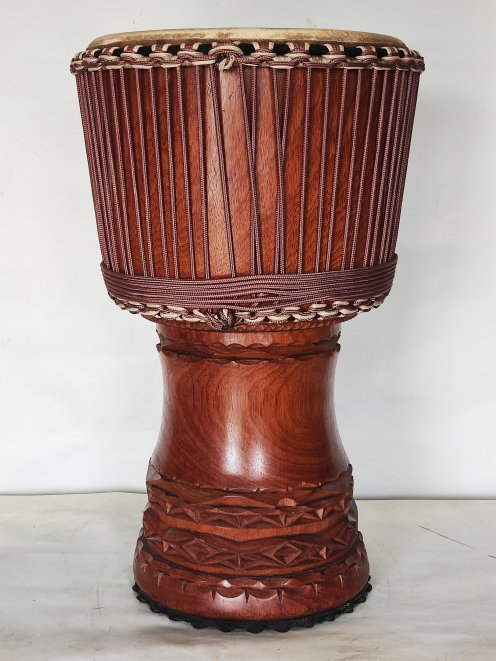 Custom-made djembe - Signature Guinea djembe