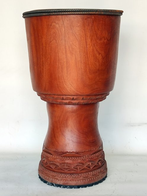 Mahogany (djala) Guinea djembe shell - High end djembe
