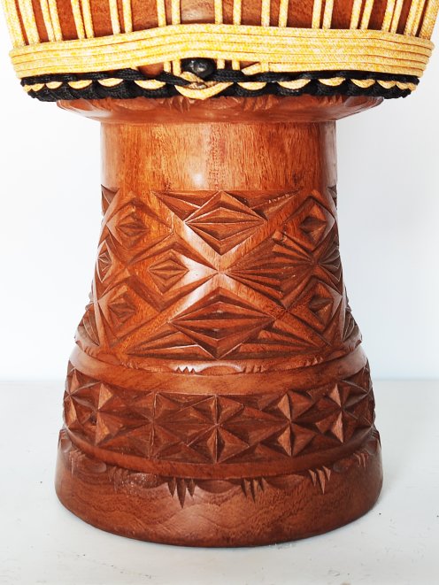 Custom-made djembe - Signature Guinea djembe