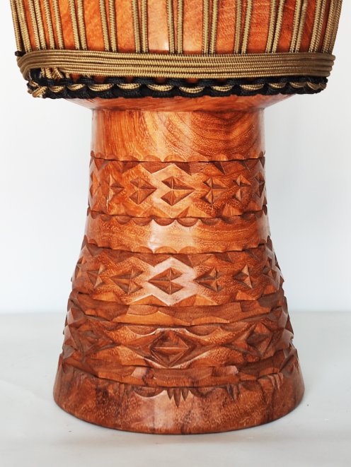 Custom-made djembe - Signature Guinea djembe