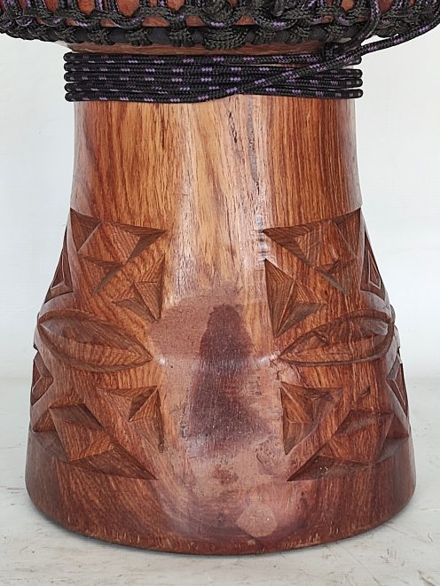 Rosewood (gueni) Guinea djembe - High quality djembe