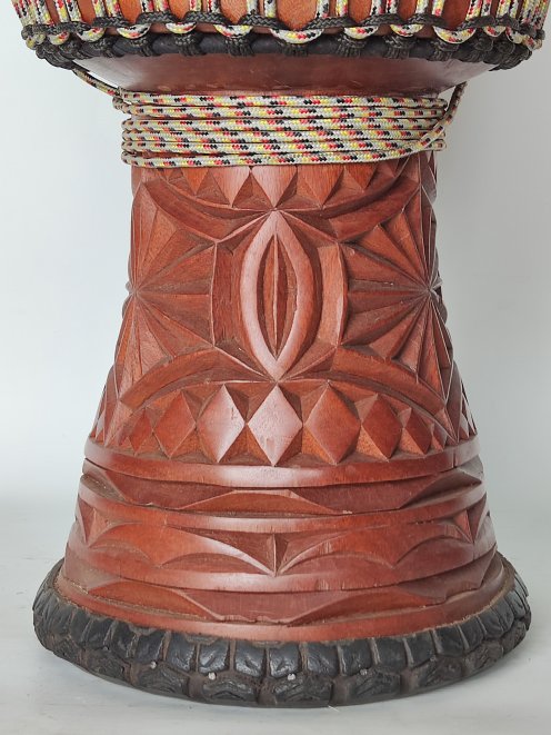 Large Guinea djembe - High end djembe drum