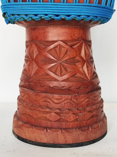 Custom-made djembe - Signature Guinea djembe