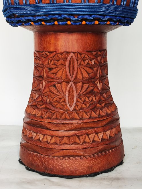 Custom-made djembe - Signature Guinea djembe