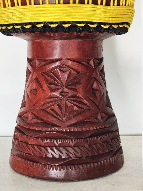 Custom-made djembe - Signature Guinea djembe
