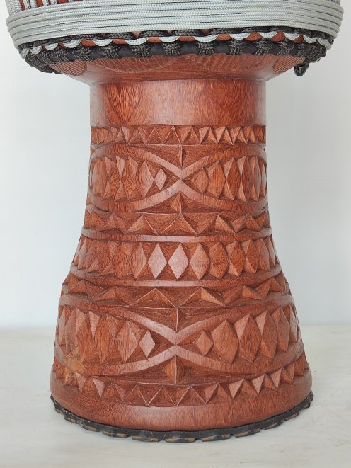 Lengue Guinea djembe - High end djembe