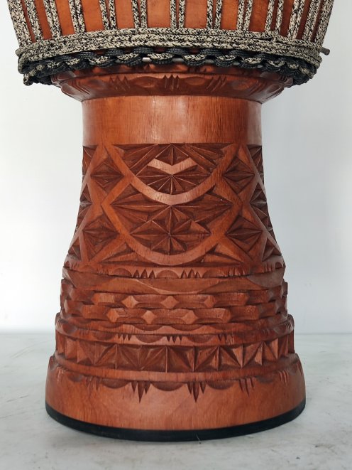Custom-made djembe - Signature Guinea djembe