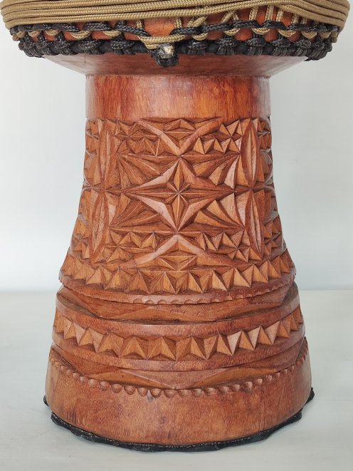 Lengue Guinea djembe - High end djembe