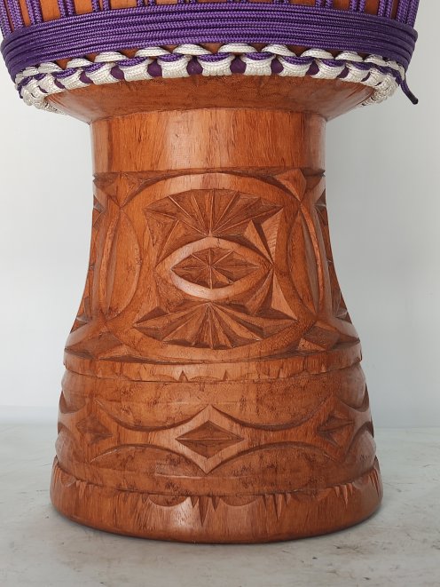 Custom-made djembe - Signature Guinea djembe