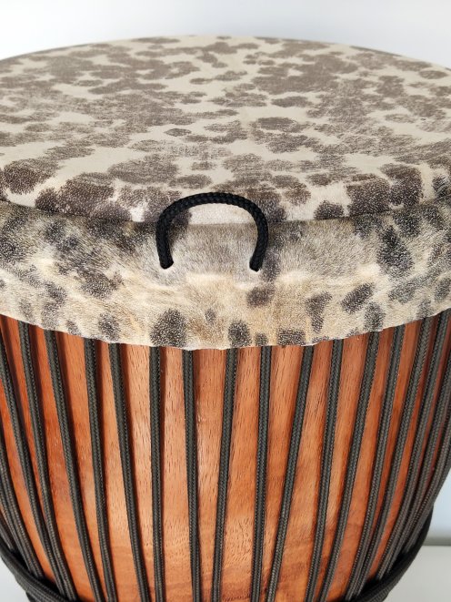 Custom-made djembe - Signature Guinea djembe