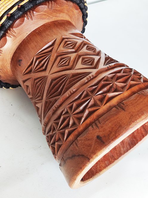 Custom-made djembe - Signature Guinea djembe