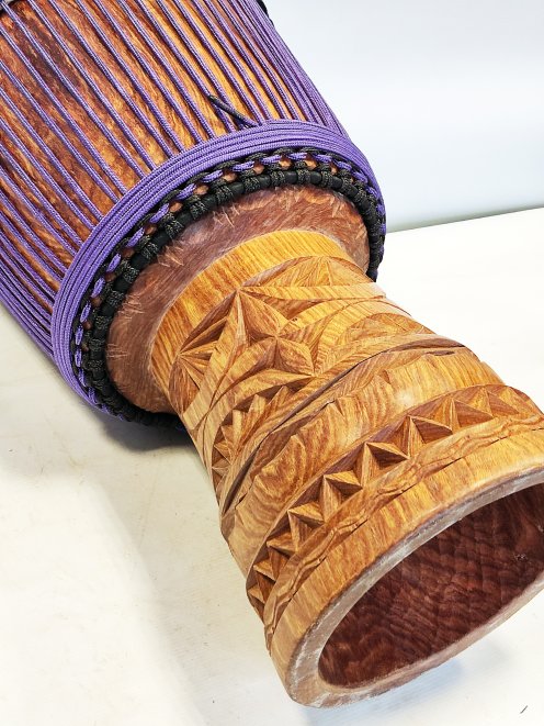 Rosewood (gueni) Guinea djembe - High end djembe