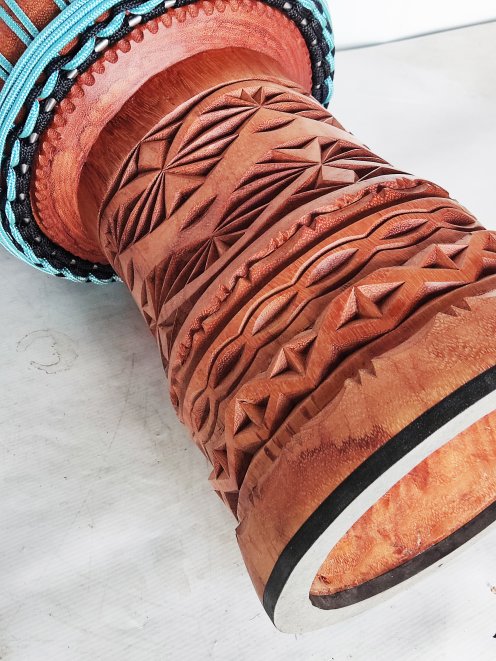 Custom-made djembe - Signature Guinea djembe