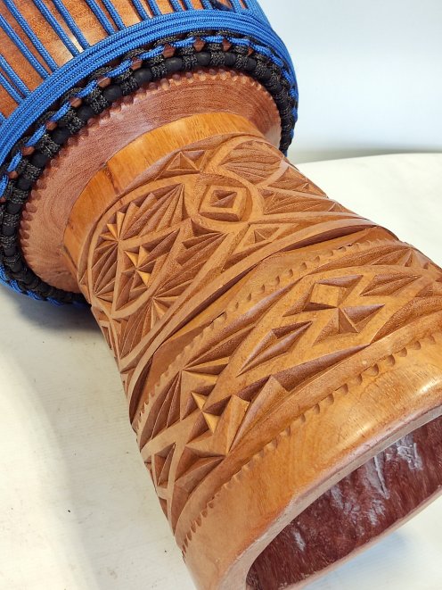 Lengue Guinea djembe - High end djembe