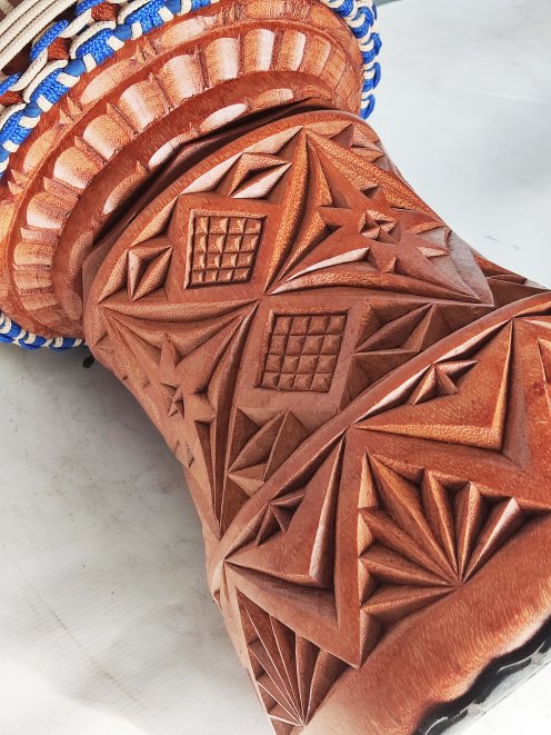 Custom-made djembe - Signature Guinea djembe