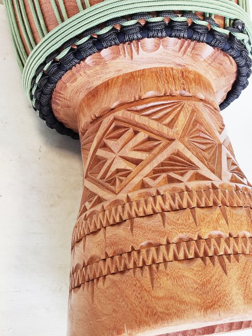 Duki (dugura) Guinea djembe - High end djembe