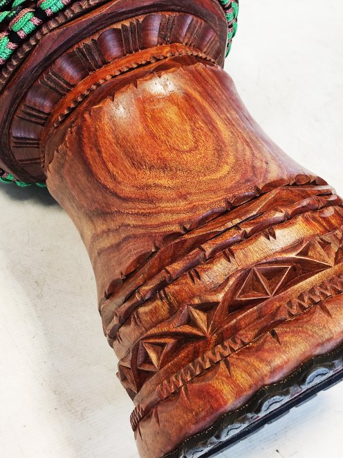 Custom-made djembe - Signature Guinea djembe