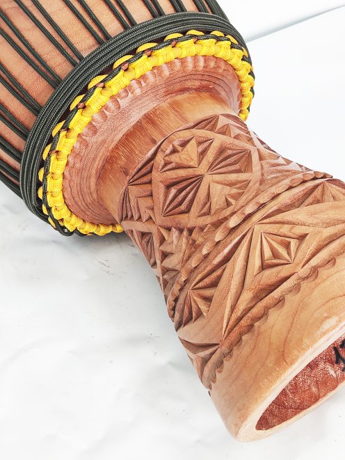 Custom-made djembe - Signature Guinea djembe