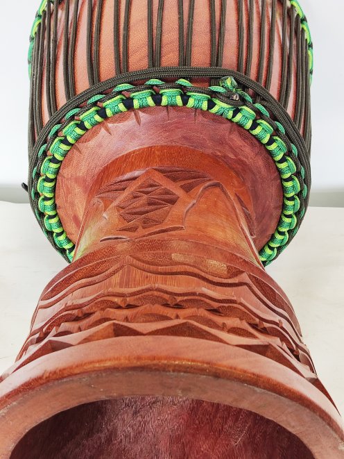 Custom-made djembe - Signature Guinea djembe