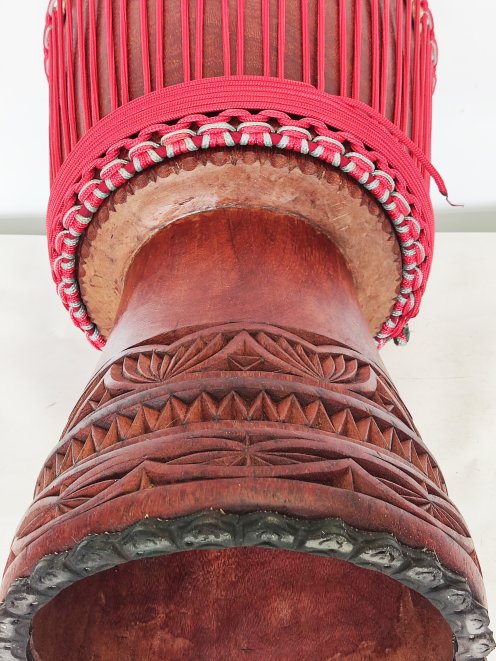 Custom-made djembe - Signature Guinea djembe