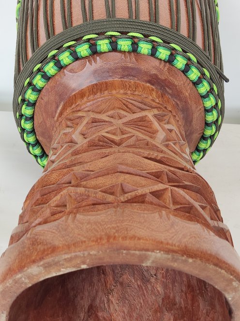Lengue Guinea djembe - High end djembe