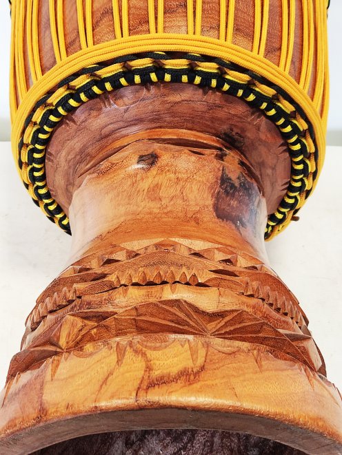 Duki (dugura) Guinea djembe - High end djembe