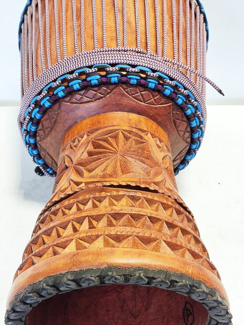 Lengue Guinea djembe - High end djembe