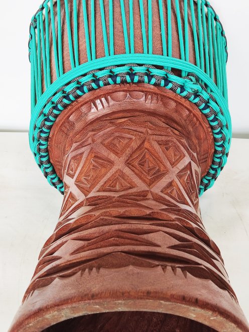 Custom-made djembe - Signature Guinea djembe