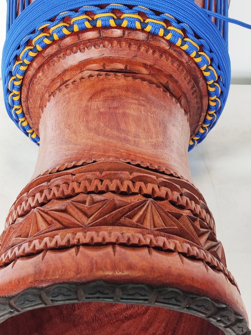 Custom-made djembe - Signature Guinea djembe