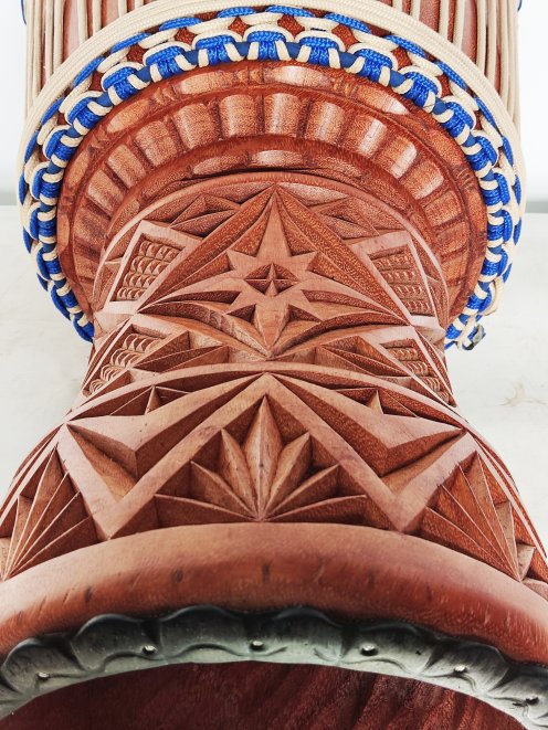 Custom-made djembe - Signature Guinea djembe