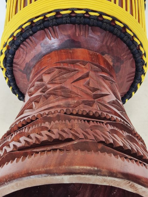 Custom-made djembe - Signature Guinea djembe