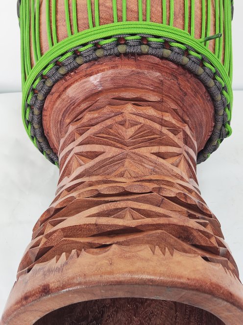 Custom-made djembe - Signature Guinea djembe