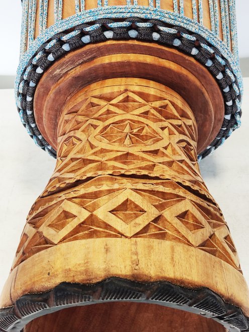 Custom-made djembe - Signature Guinea djembe
