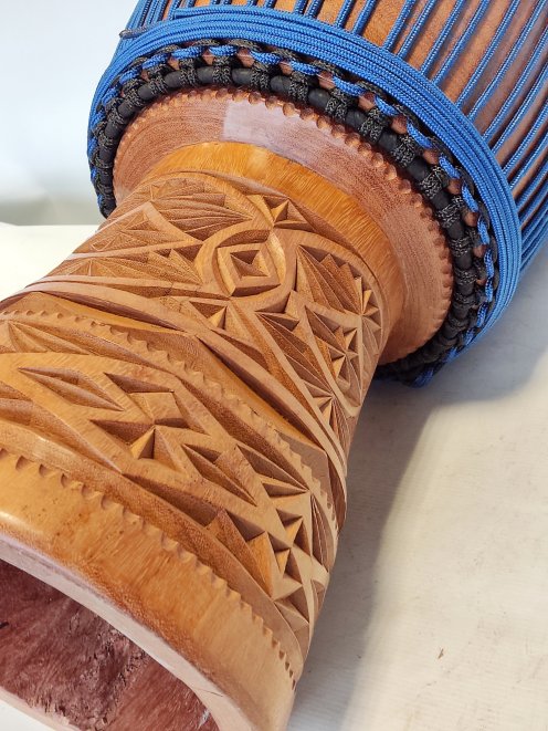 Lengue Guinea djembe - High end djembe