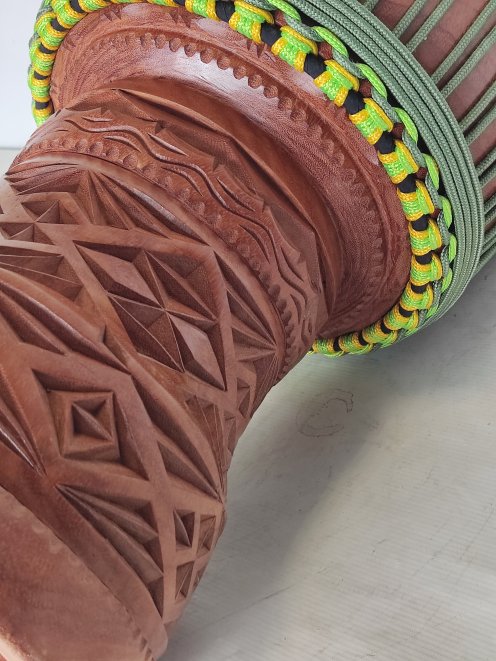 Custom-made djembe - Signature Guinea djembe