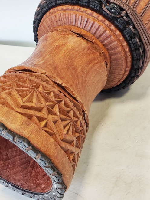 Lengue Guinea djembe - High end djembe