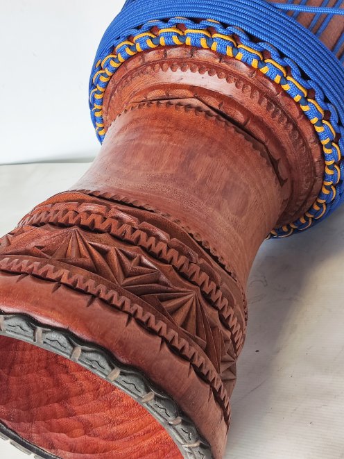 Custom-made djembe - Signature Guinea djembe