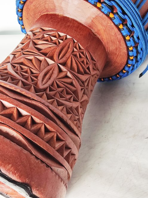 Custom-made djembe - Signature Guinea djembe