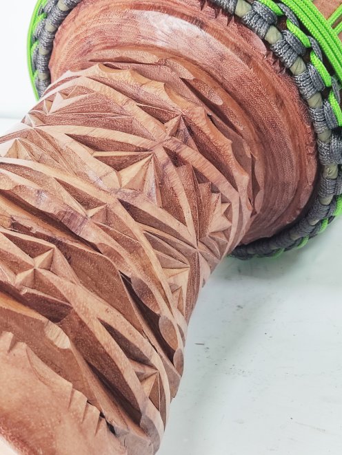 Custom-made djembe - Signature Guinea djembe