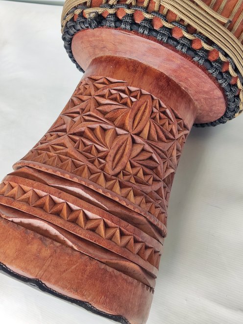 Lengue Guinea djembe - High end djembe