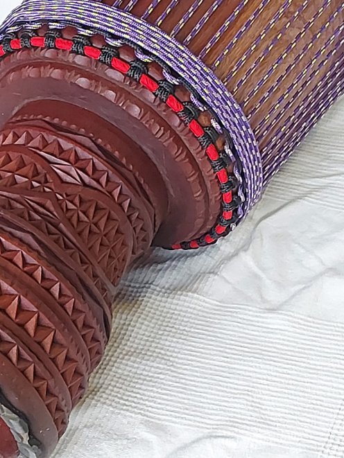 Mahogany (djala) Guinea djembe - High end djembe