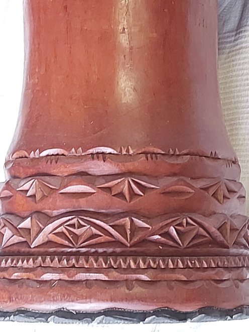 Mahogany (djala) Guinea djembe - High end djembe