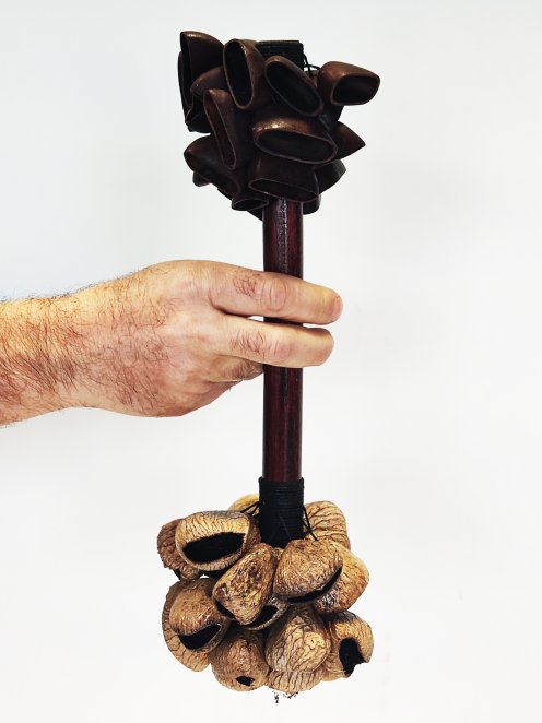 African double seeds rattle Pengi / Entada CRE26A