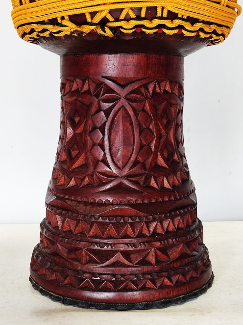 Custom-made djembe - Signature Guinea djembe